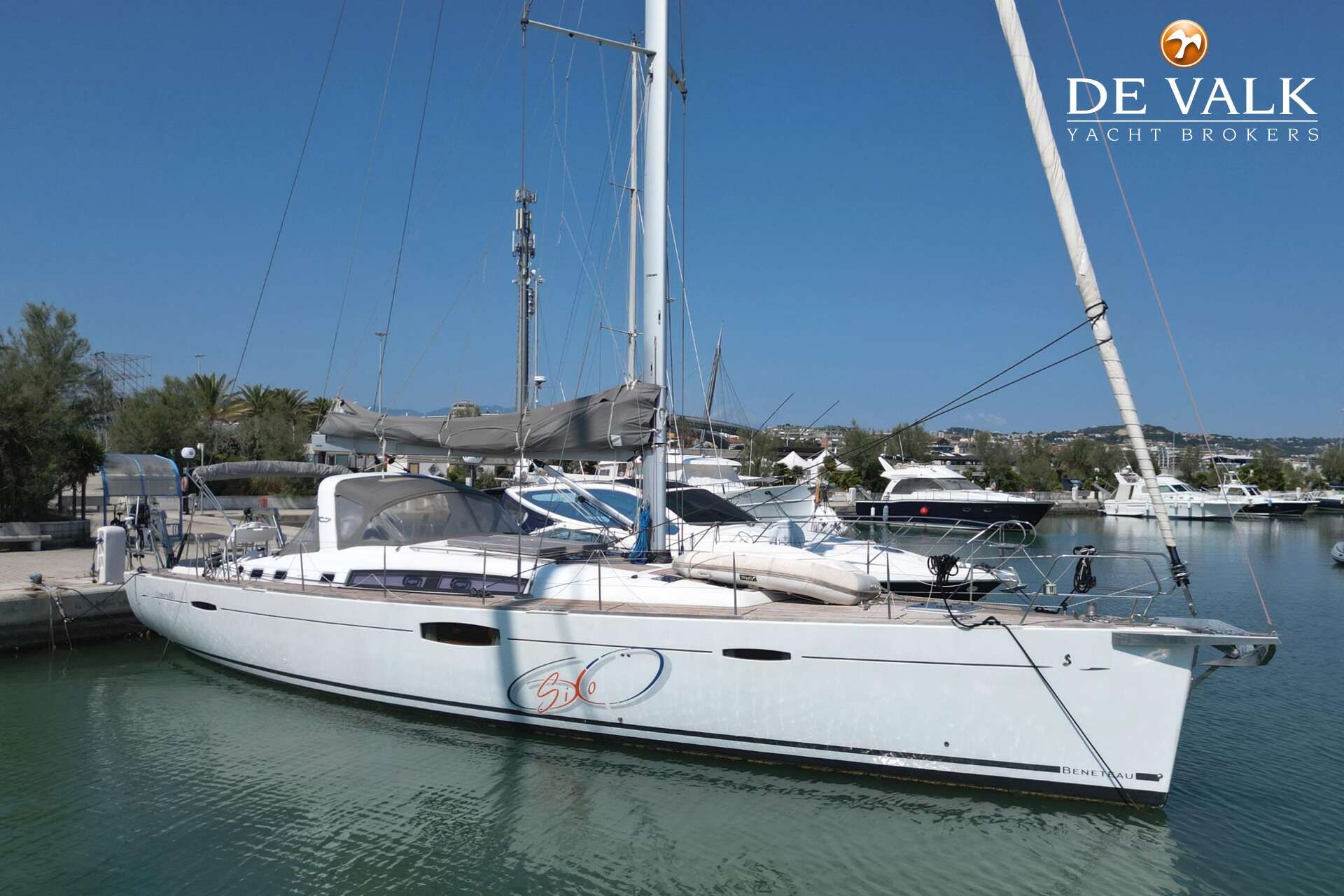 2016 Beneteau Oceanis 60