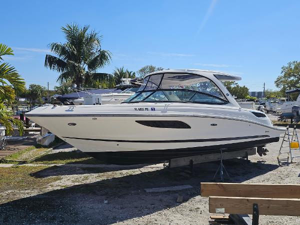 2015 Sea Ray 350 SLX