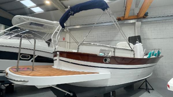 2023 Nautica Esposito Positano 27