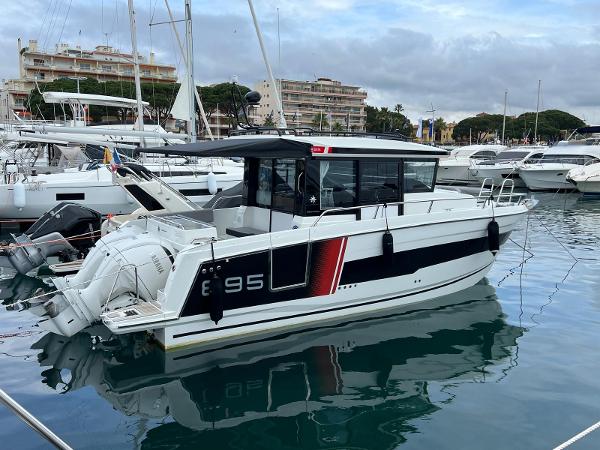 2025 Jeanneau MERRY FISHER 895 SPORT