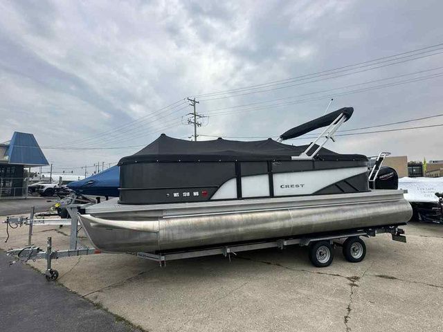 2023 Crest Classic LX 220 SLC