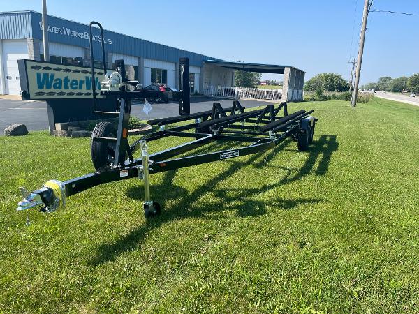 2024 Trailer Pontoon Trailer