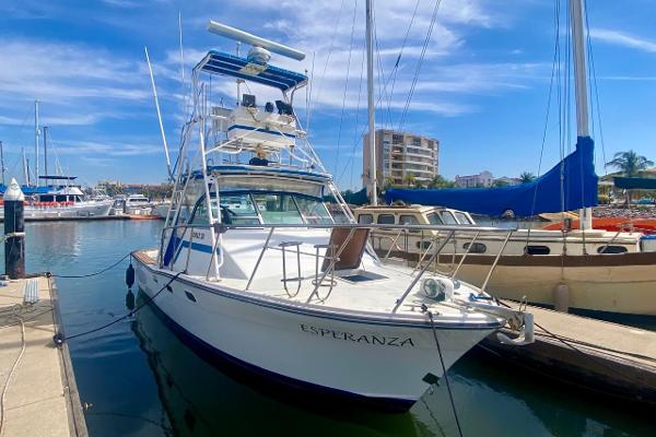 1982 Topaz 28 Sportfisher