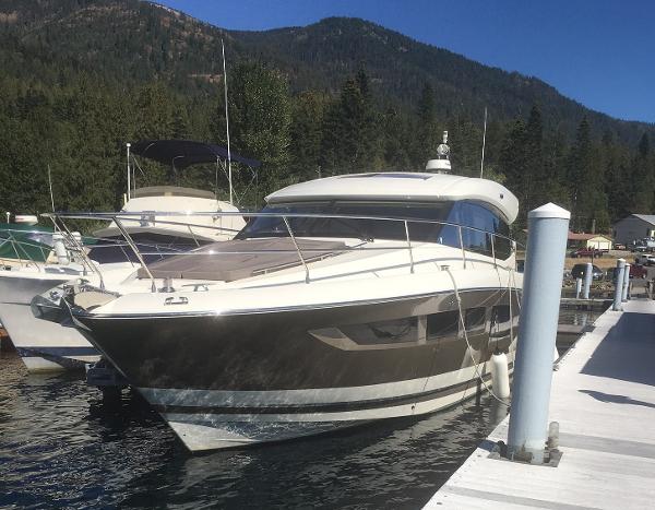 2017 Prestige 500 S