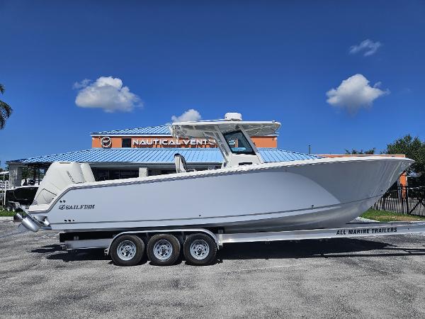 2024 Sailfish 312 CC