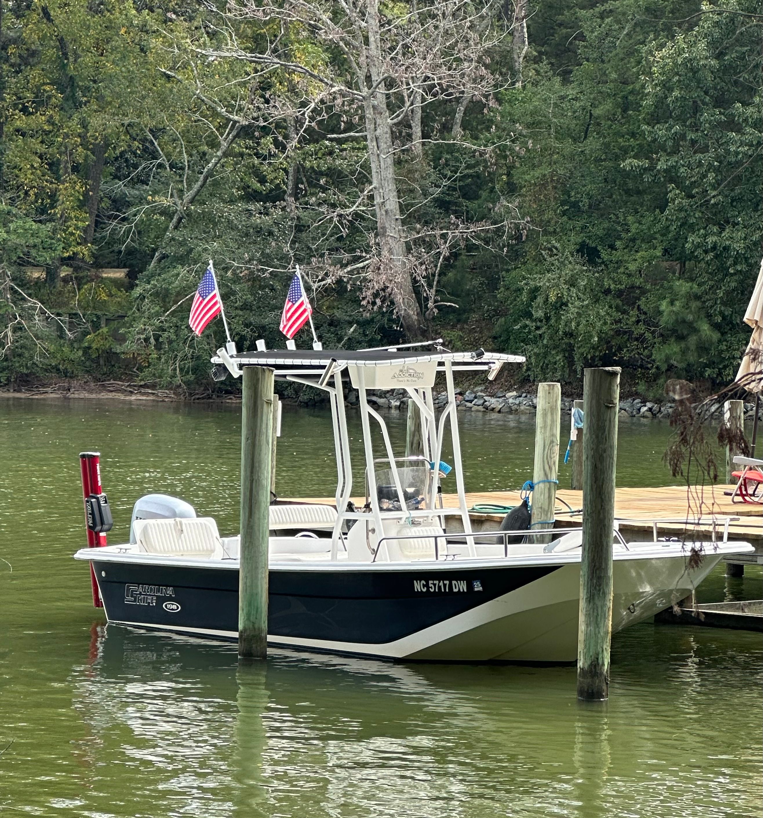 2012 Carolina Skiff 198 DLV