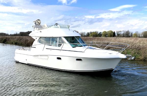 2005 Jeanneau Merry Fisher 925