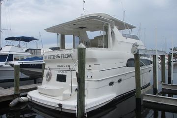 2006 Carver 466 Motor Yacht