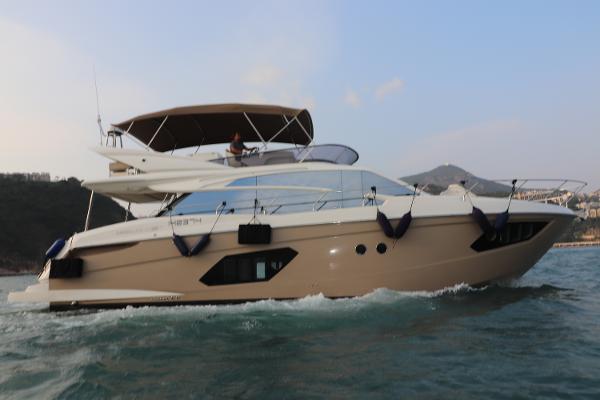 Absolute 52 Luxury Absolute 52 yacht cruising on the water, 2016 model.