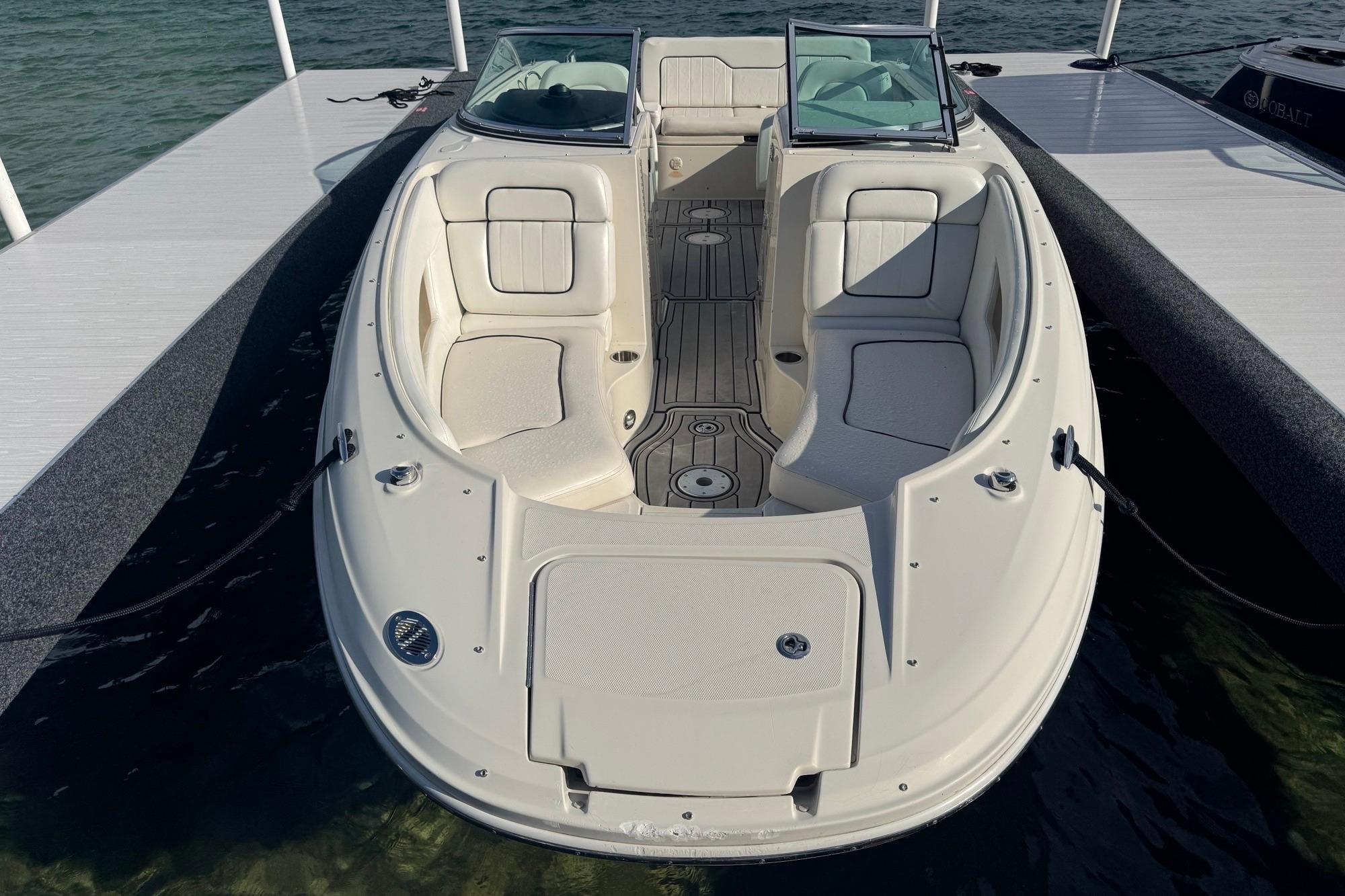 2009 Sea Ray 230 Sundeck