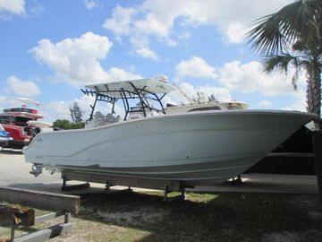 2023 Sea Fox 328 Commander