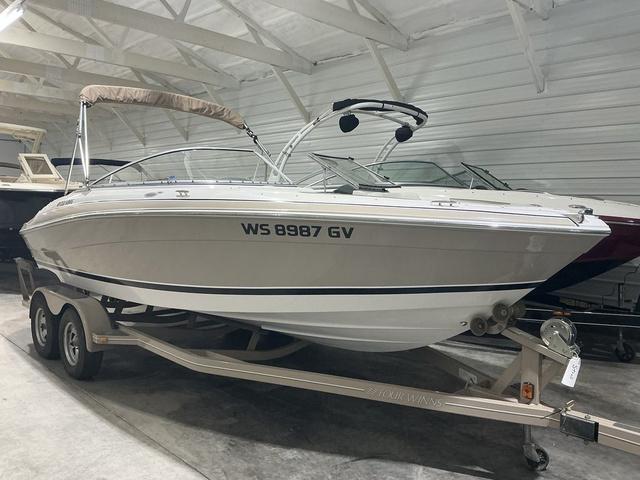 2005 Four Winns 200 Horizon