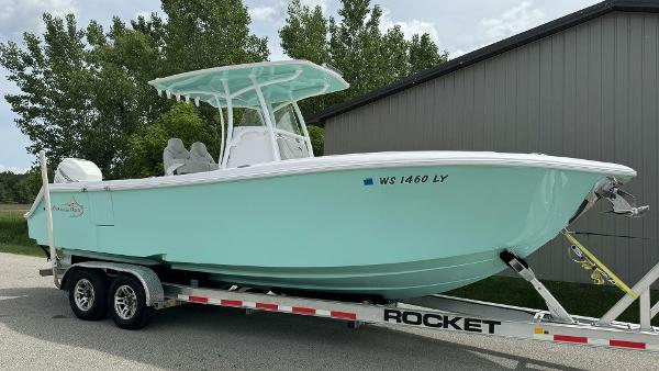 2022 Streamline Center Console