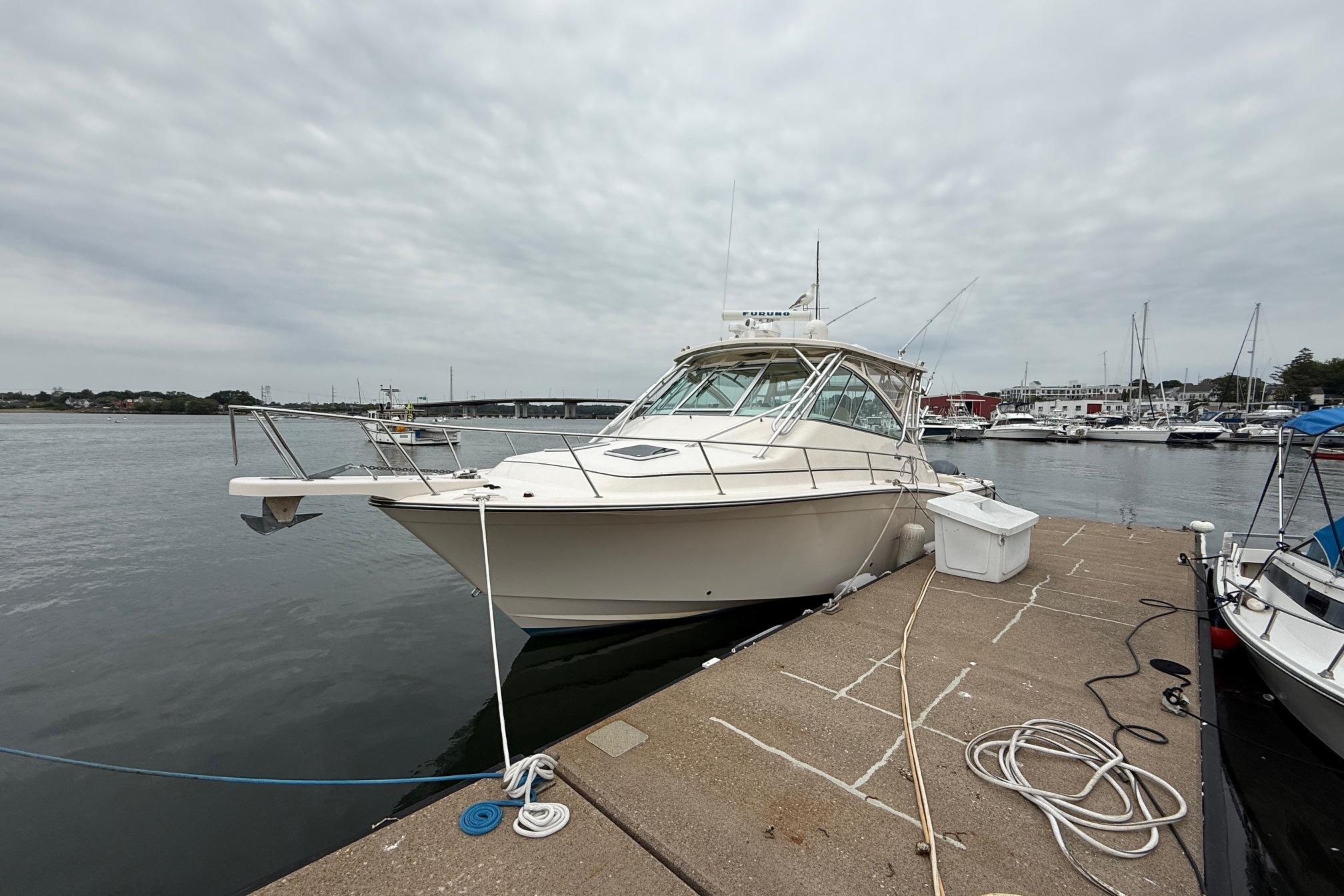 2008 Grady-White Express 360