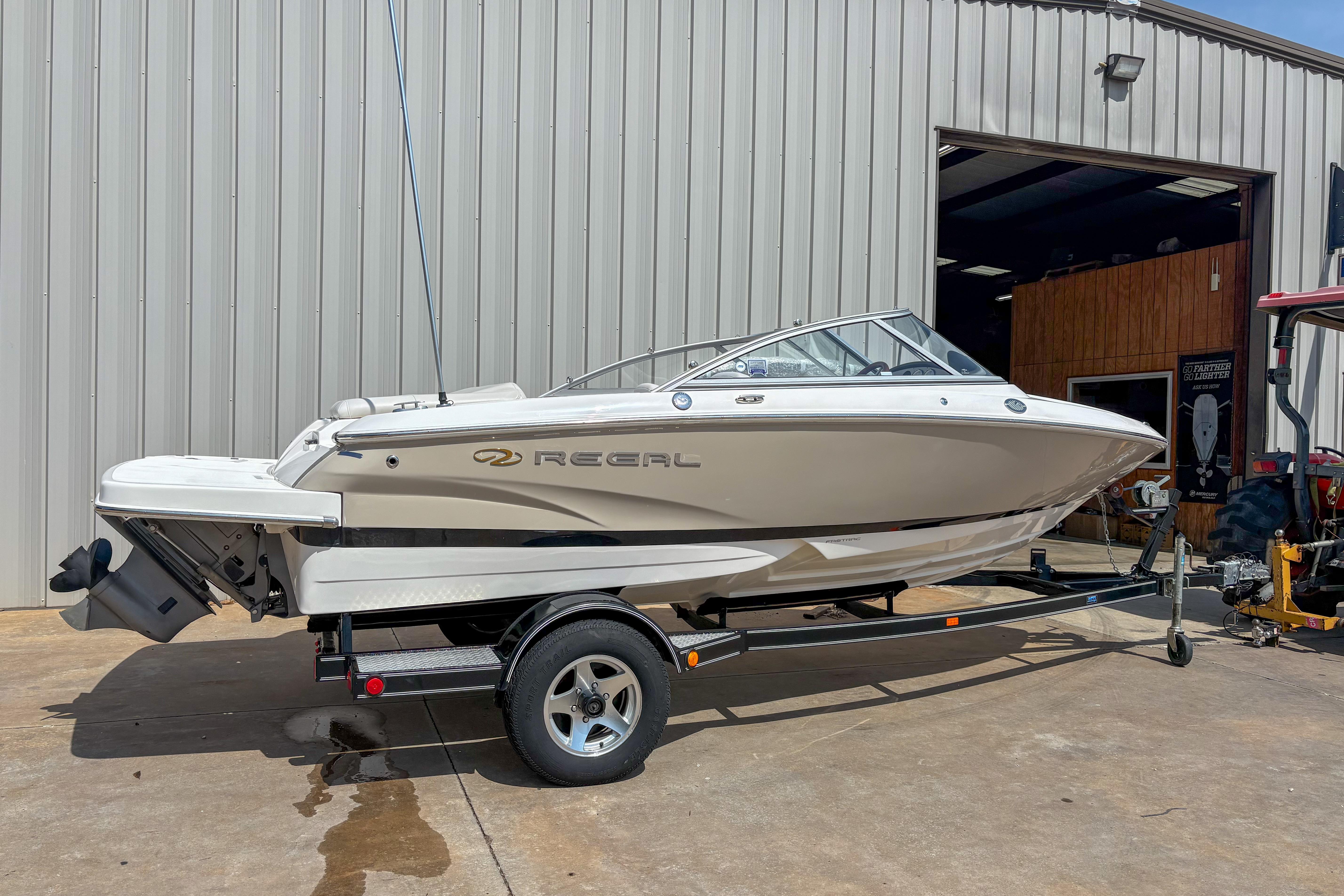 2008 Regal 1900 Bowrider