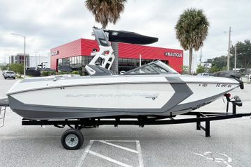2018 Nautique Super Air Nautique G23