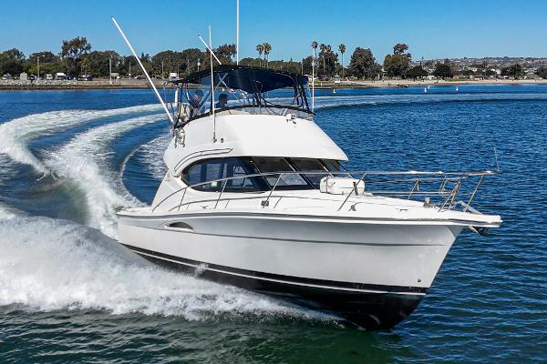 2006 Riviera 33 Open Flybridge