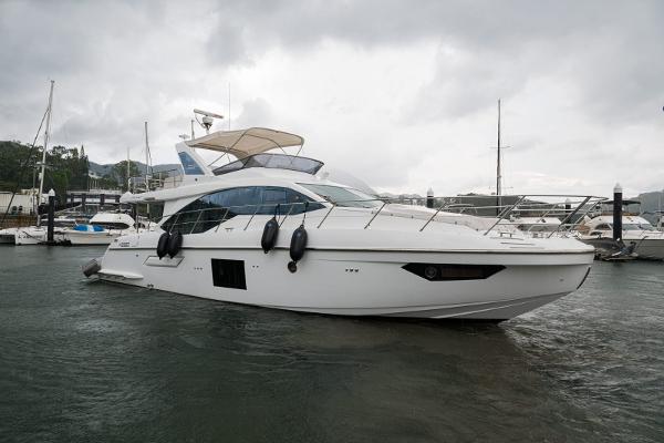 2019 Azimut 55