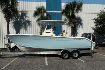 2022 Cobia 262 Center Console