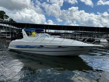 1994 Chris-Craft 322 Crowne