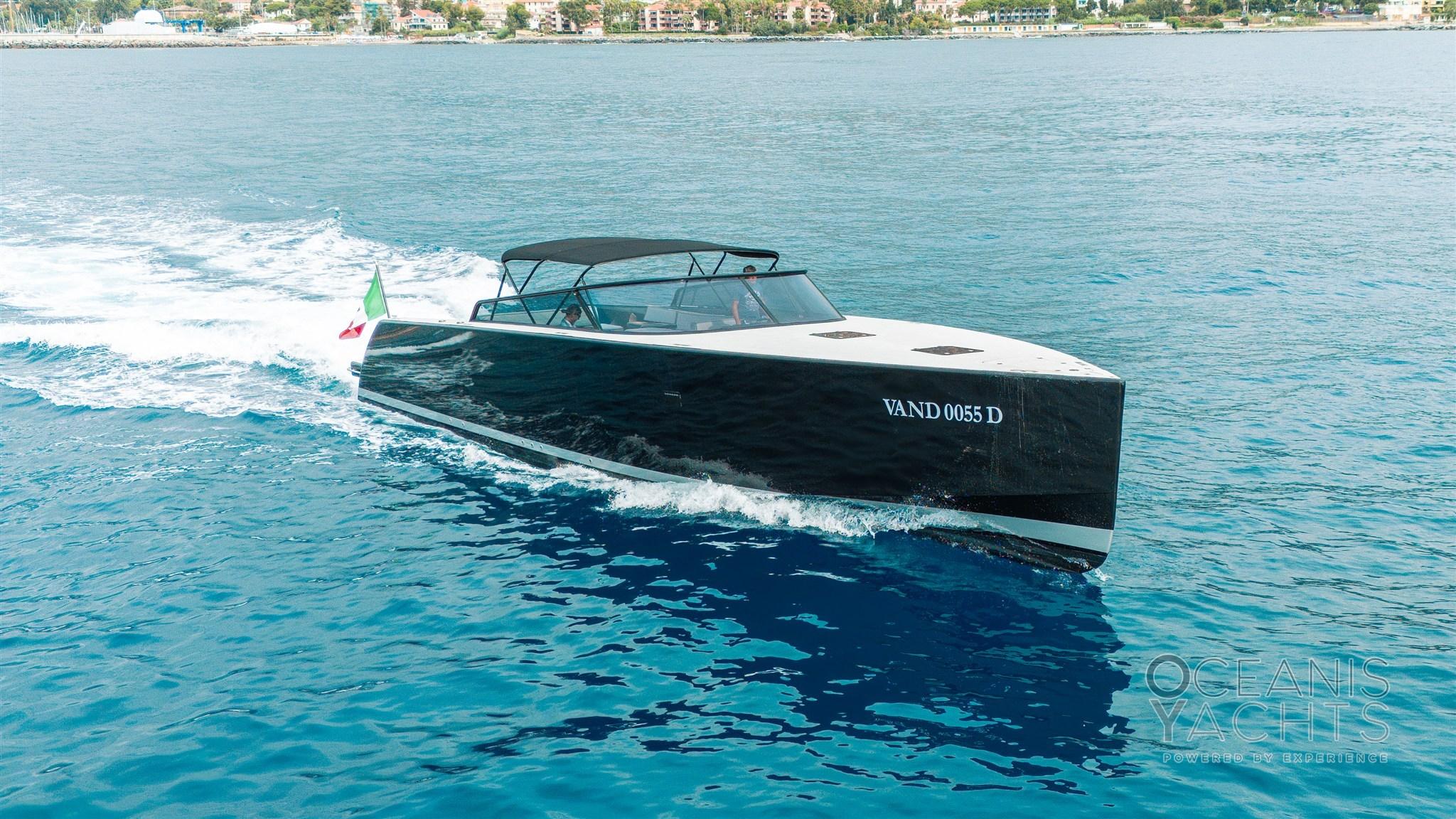 2017 VanDutch 55