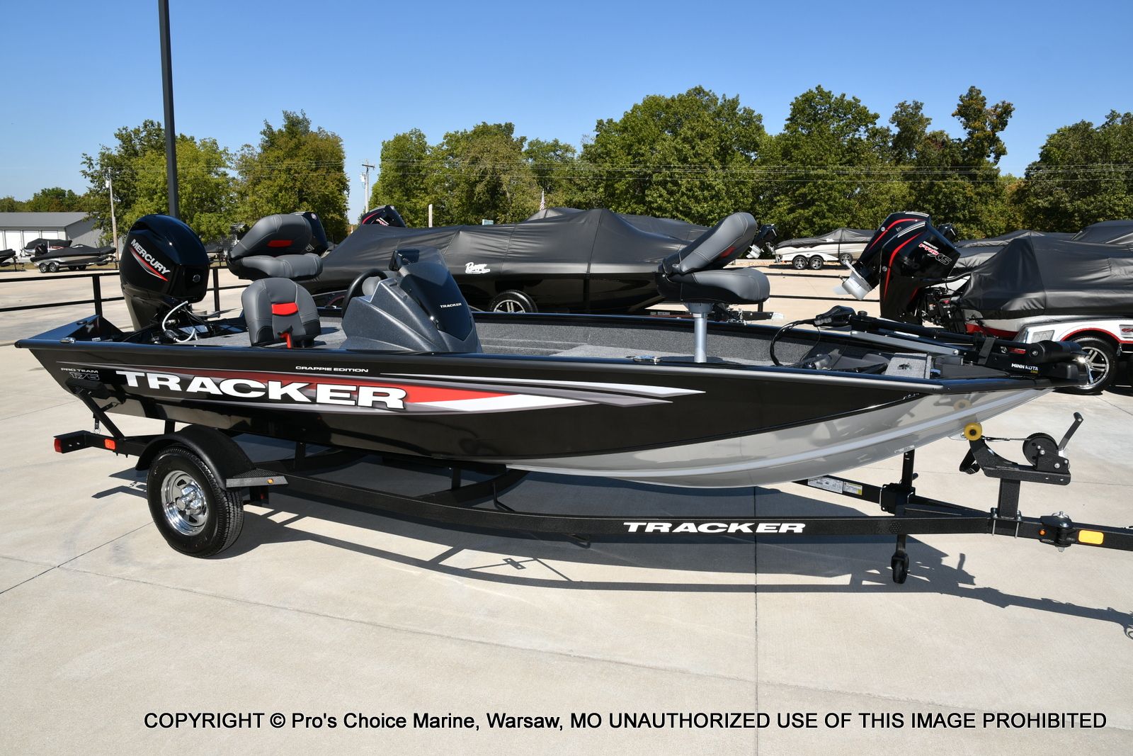 2025 Tracker Pro Team 175 Crappie Edition