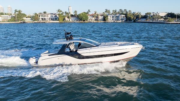 2022 Azimut Verve 47