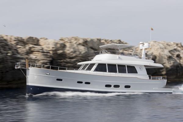 Sasga Yachts Menorquin 68 FB Sasga Yachts 68 Fly