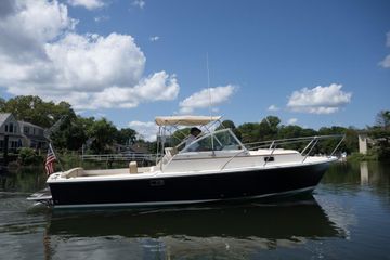 2004 Hunt Yachts Surfhunter 25