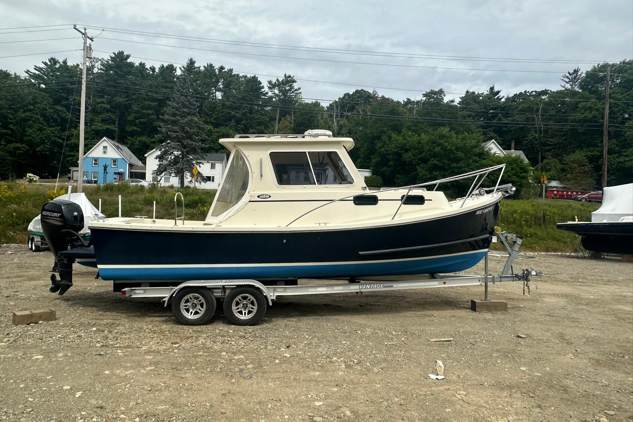 2013 Eastern Explorer 248