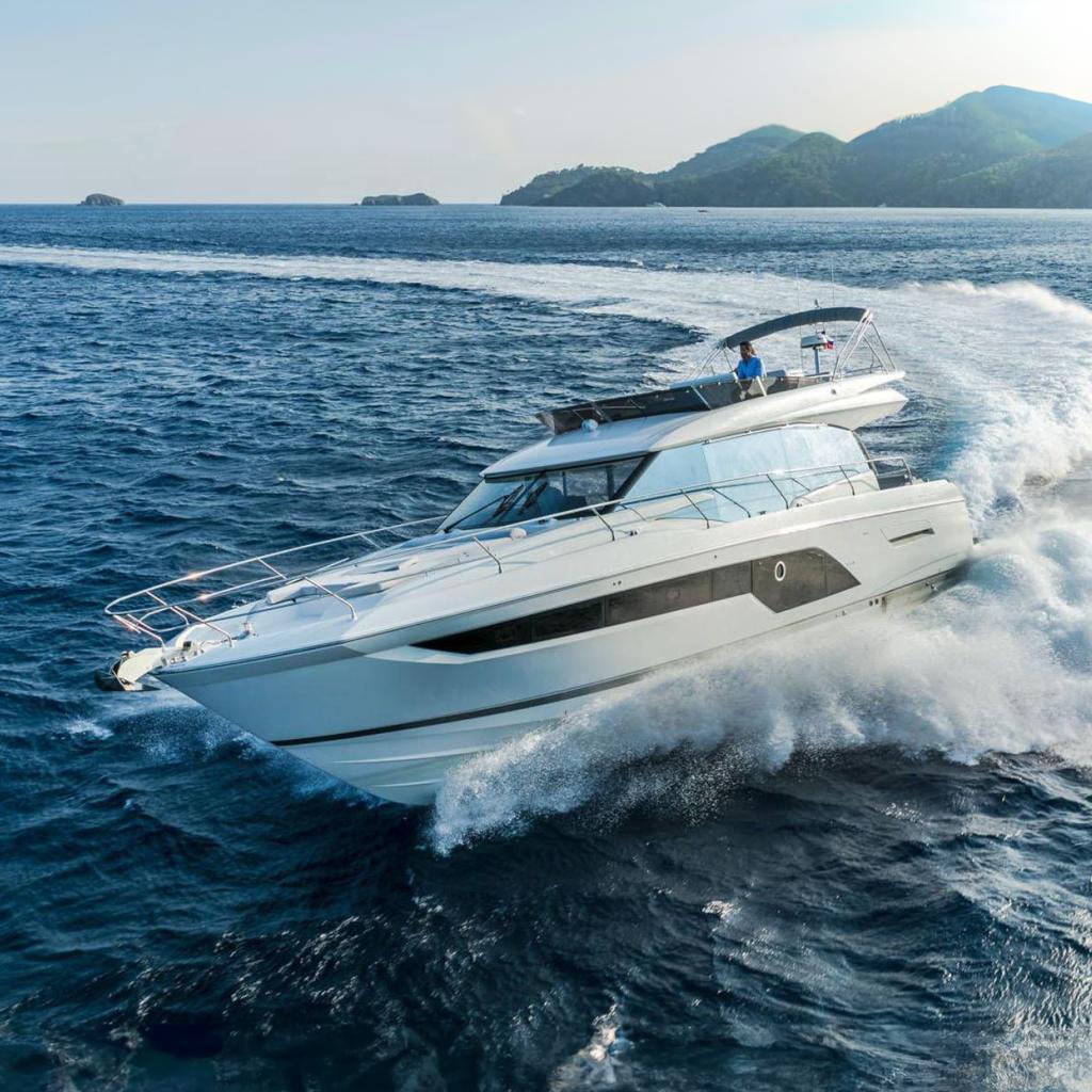 2024 Prestige 590