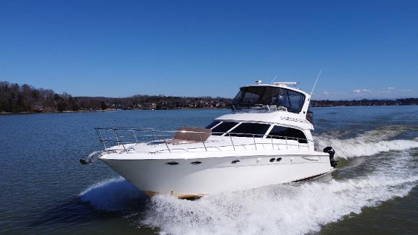 2001 Sea Ray 480 Sedan Bridge