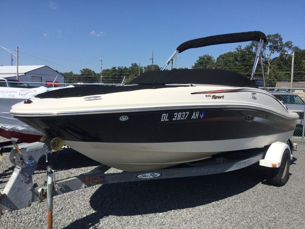 2006 Sea Ray 185 Sport