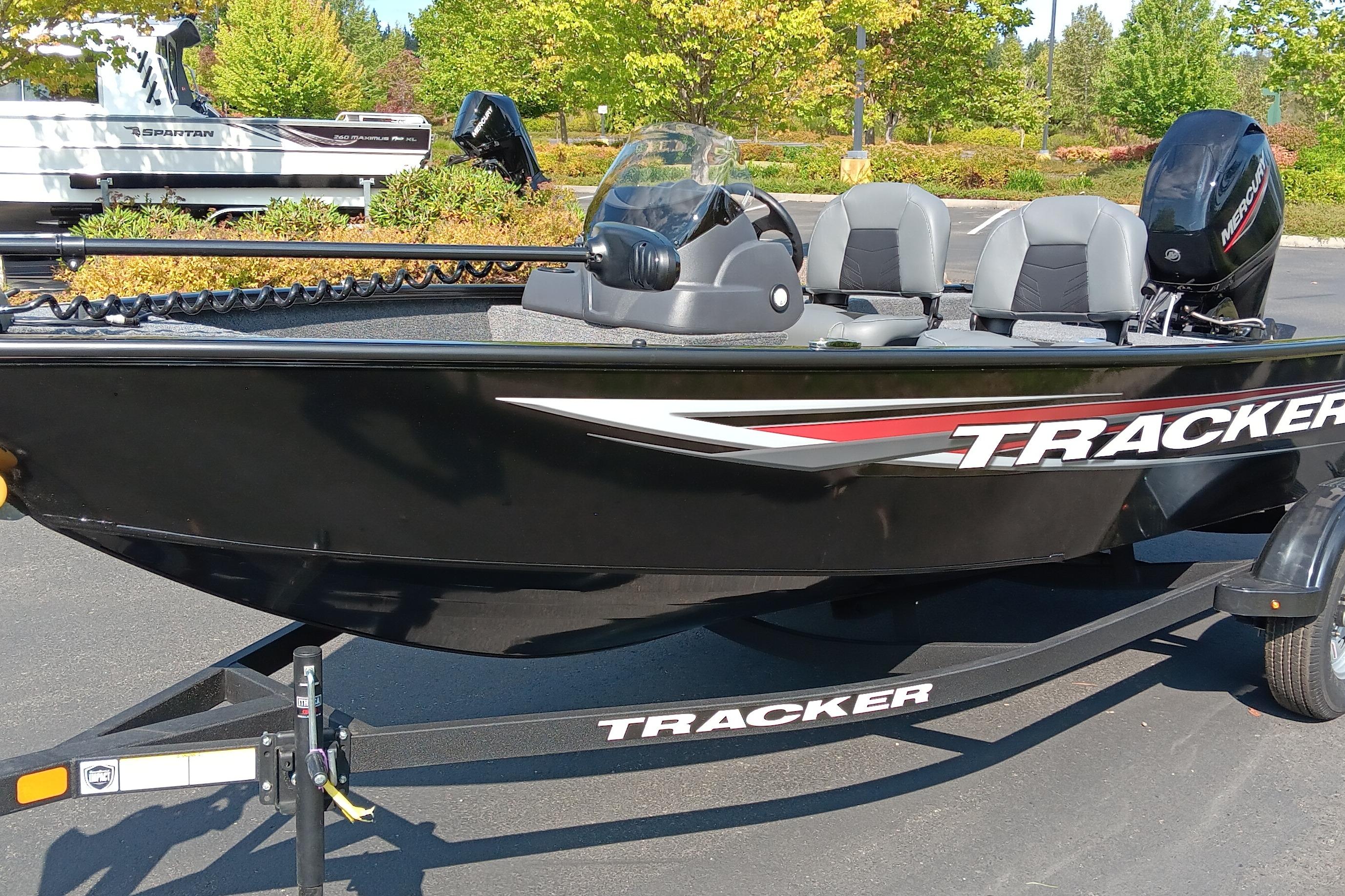 2026 Tracker Super Guide V-16 SC