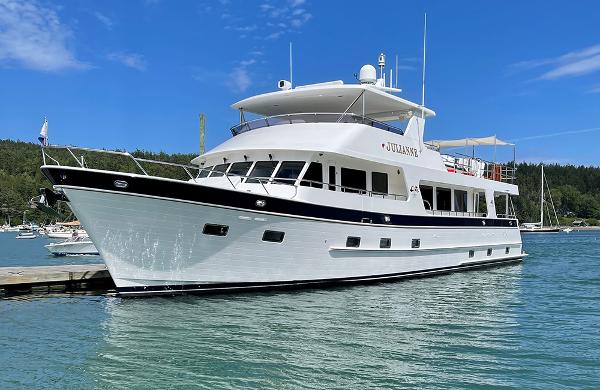 2022 Outer Reef Yachts 900 Motoryacht