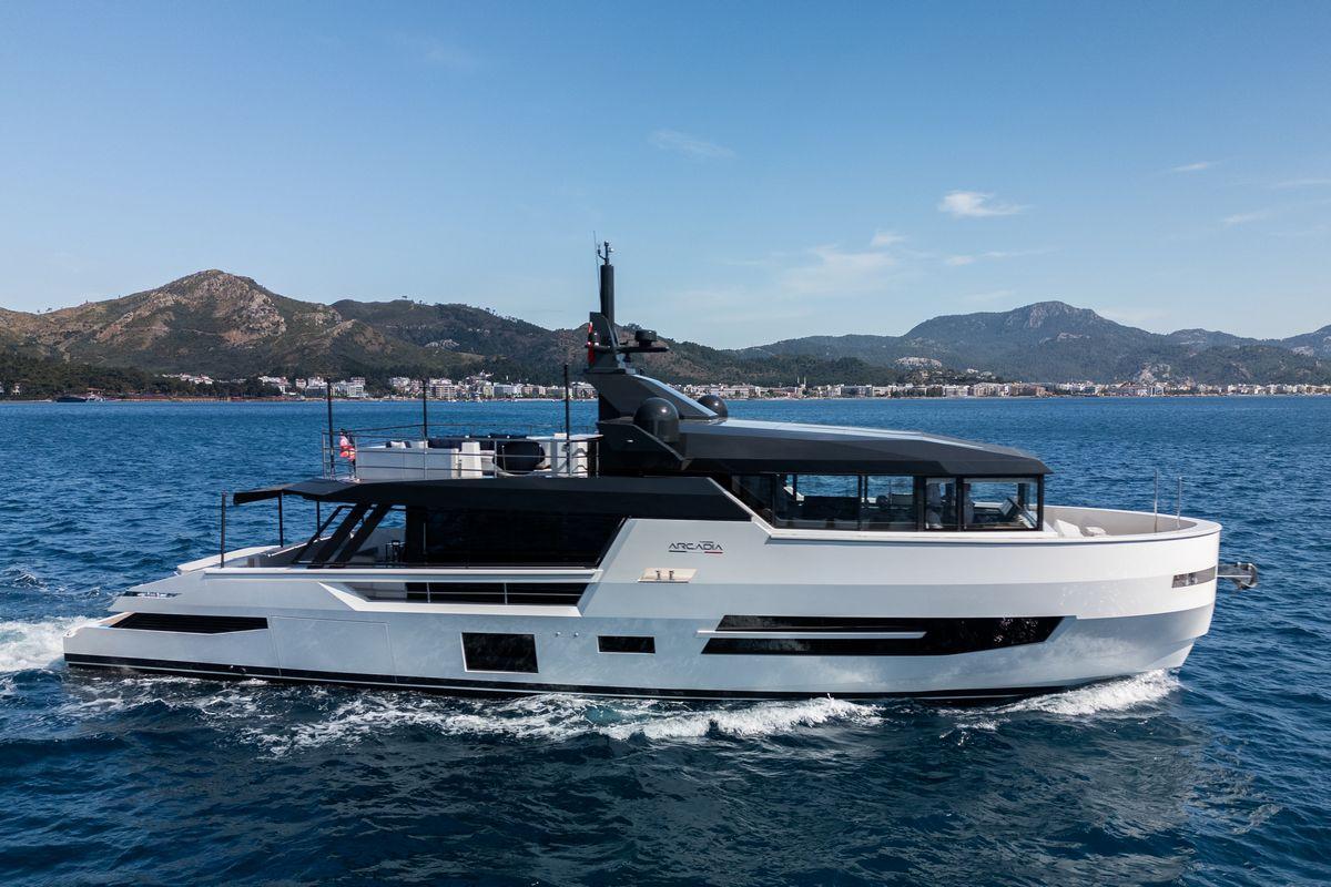 2023 Arcadia Yachts Sherpa 80 XL