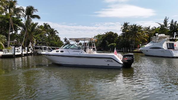 1999 Boston Whaler 28 Conquest