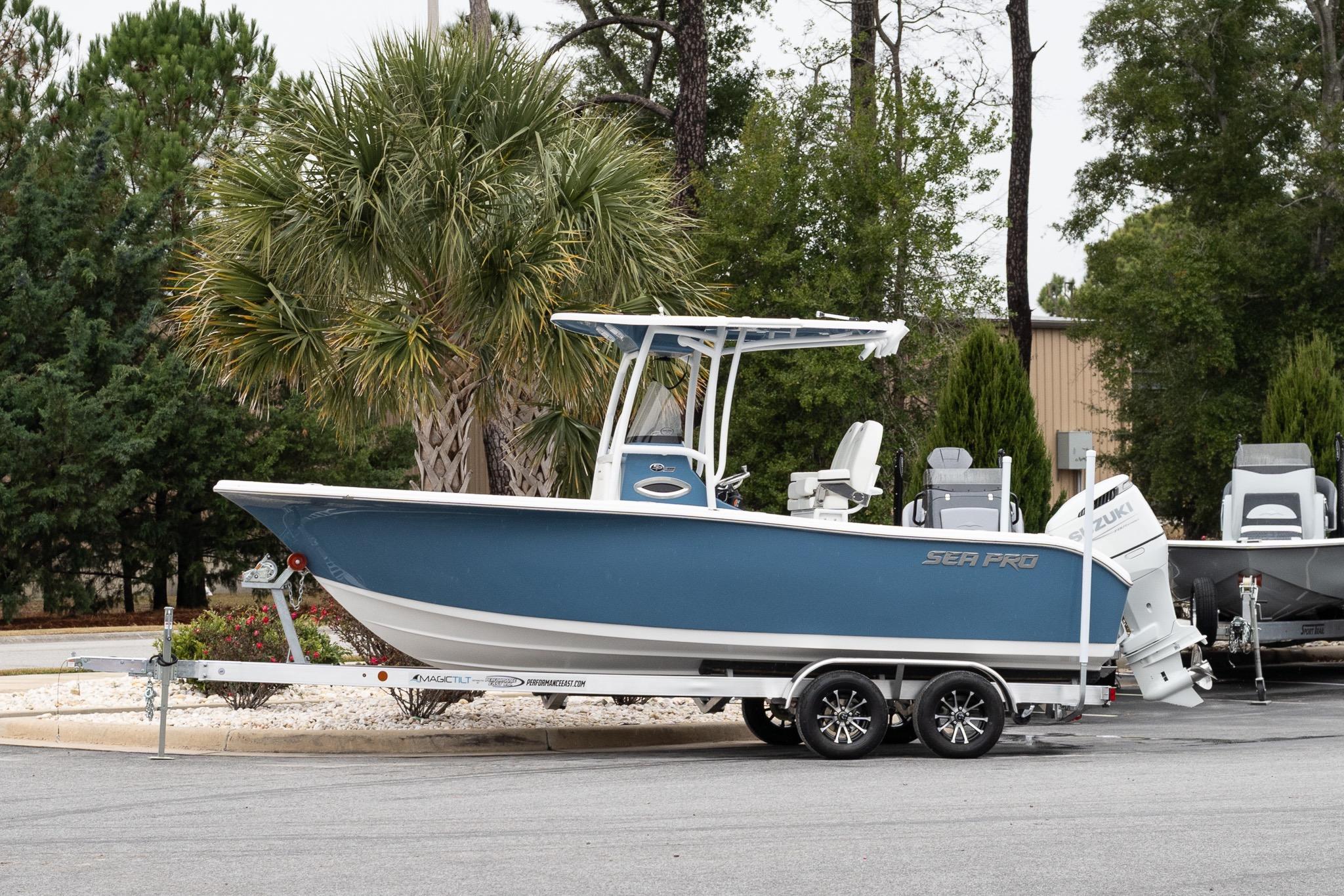 2026 Sea Pro 222 Center Console