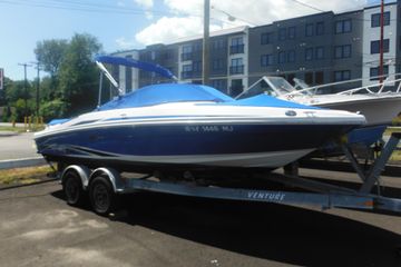 2011 Sea Ray 205 Sport