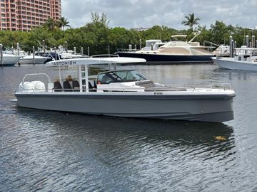2017 Axopar 37 Sun Top