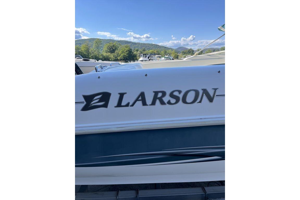 2000 Larson SEI226