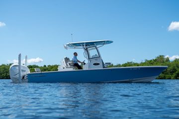 2021 Sportsman Masters 267OE Bay Boat