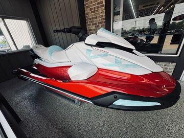 2025 Yamaha WaveRunner VX Limited