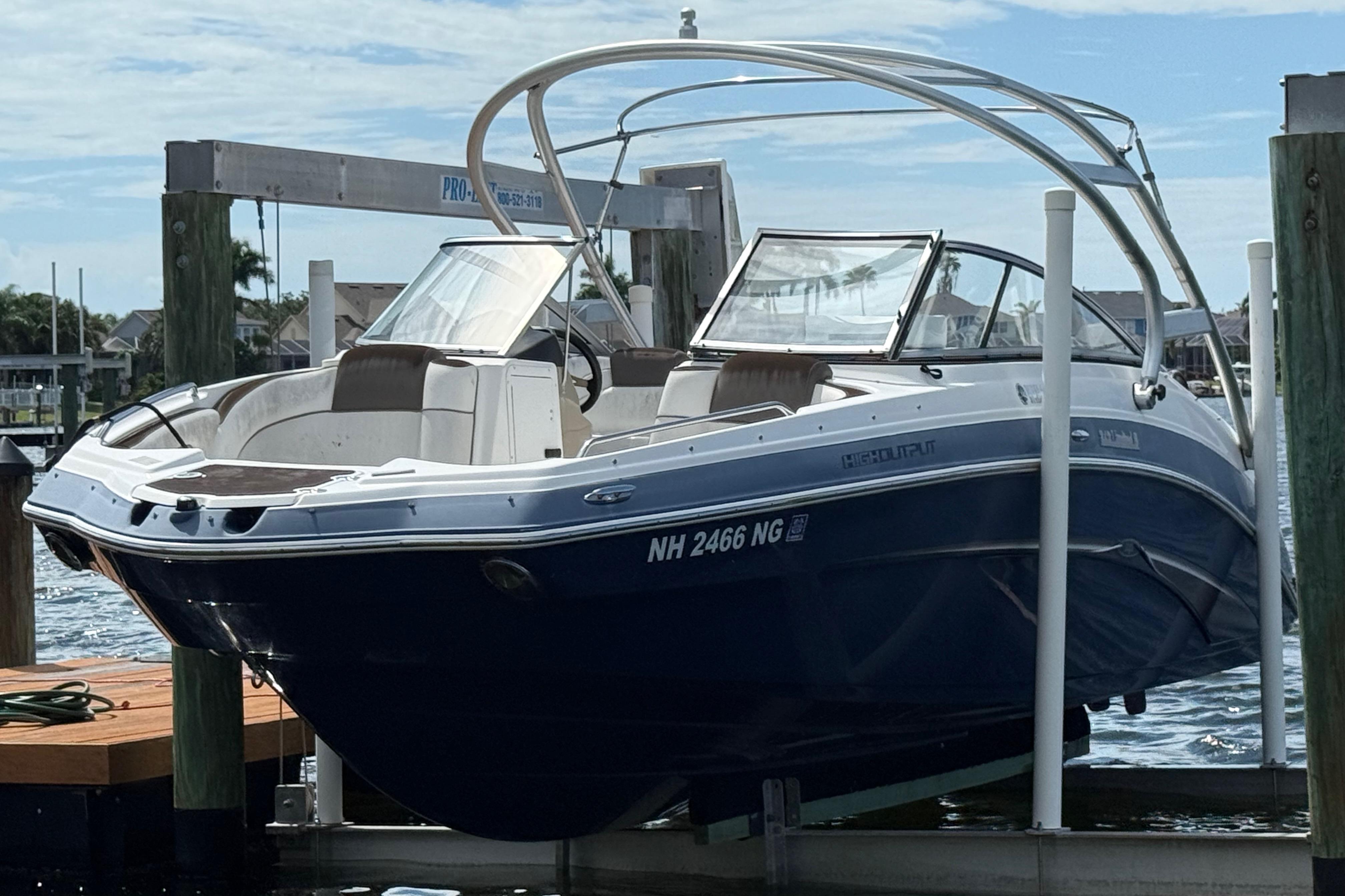 2014 Yamaha Boats 242 Limited S