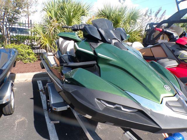 Kawasaki Ultra
