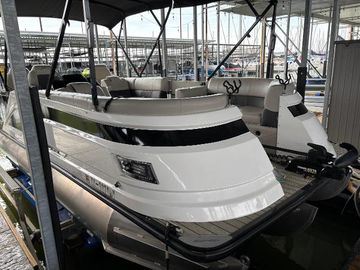 2020 Silver Wave 2210 SW5 RLP