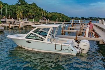 2026 Robalo R257 Dual Console