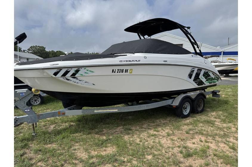 2016 Yamaha Boats AR240