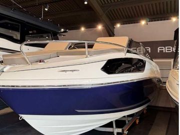 2025 Bayliner VR6 Cuddy