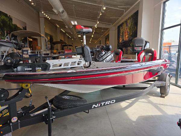 2025 Nitro Z18 Pro